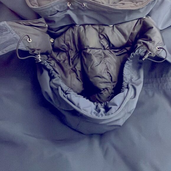 L.L. BEAN EXTREME WEATHER PARKA.  GORETEX.  ALMOST NEW - Picture 14 of 15